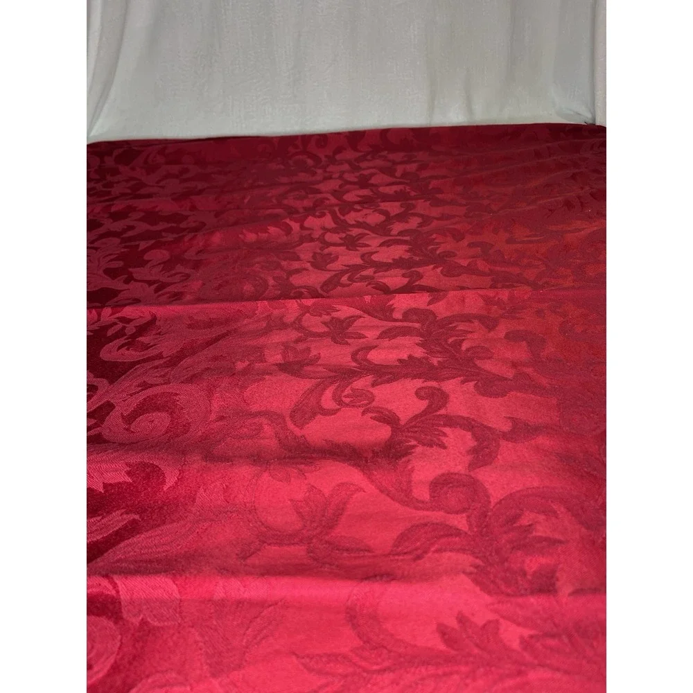 Red Cranberry Damask Jacquard Fabric Rectangle Tablecloth 82